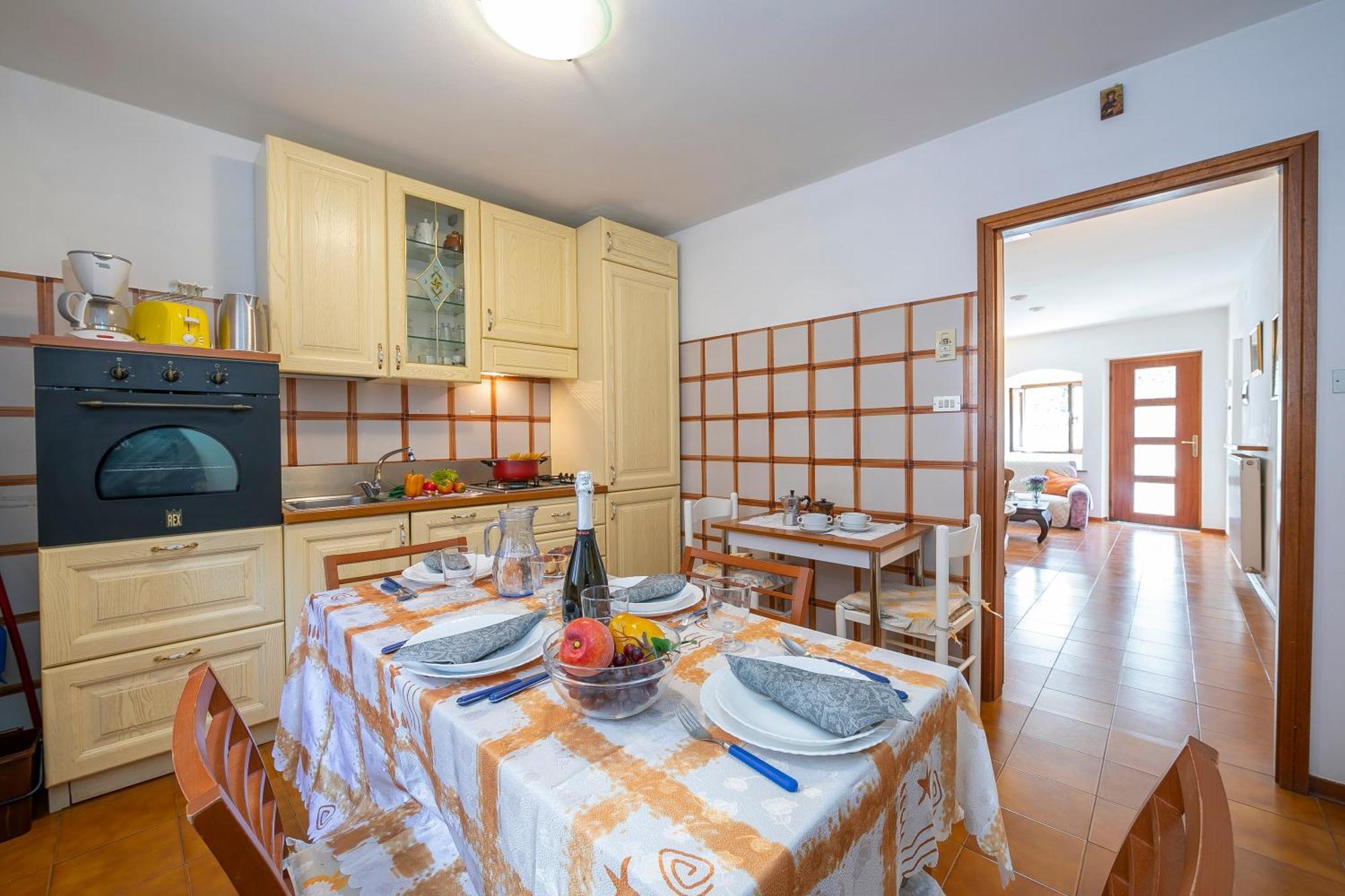 Appartamento Miorelli Torbole Sul Garda Εξωτερικό φωτογραφία